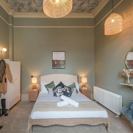 The Sovereign Suite - 2 Bedroom Apartment In Central Bristol By Mint Stays Bagian luar foto