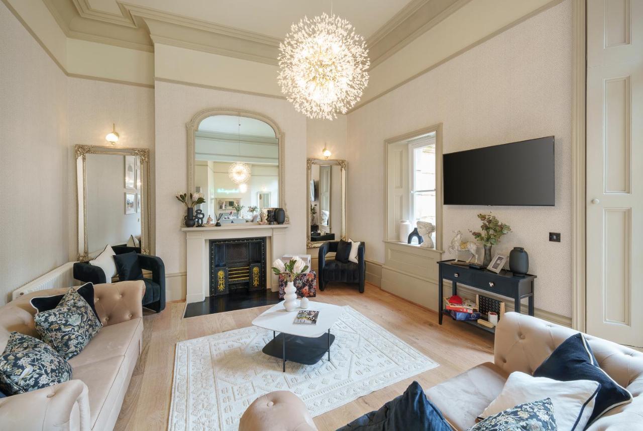 The Sovereign Suite - 2 Bedroom Apartment In Central Bristol By Mint Stays Bagian luar foto